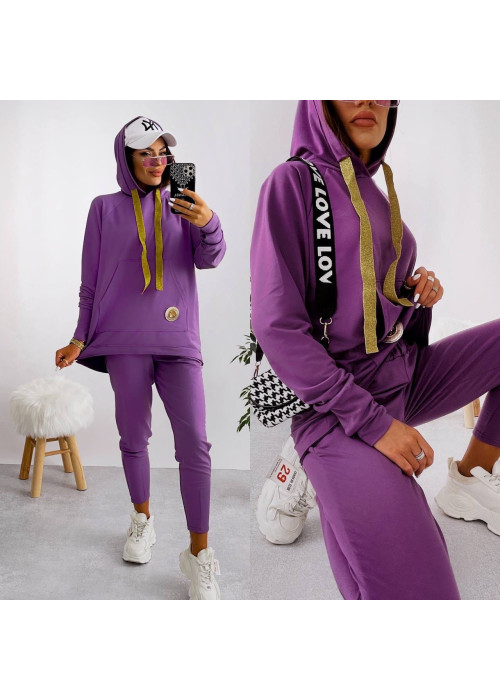 Спортивний костюм Спортивний костюм