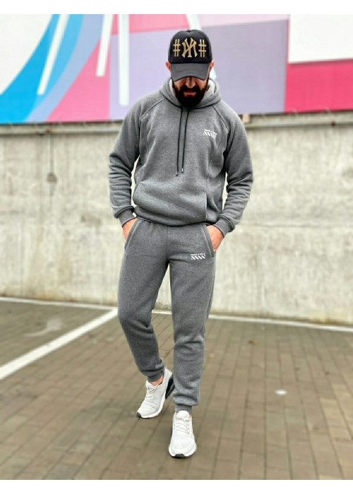 Спортивний костюм Спортивний костюм