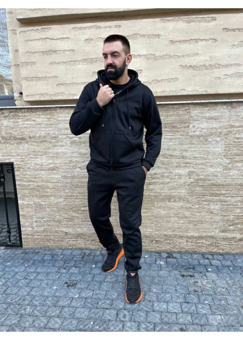 Спортивний костюм Спортивний костюм