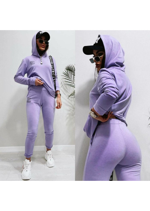 Спортивний костюм Спортивний костюм
