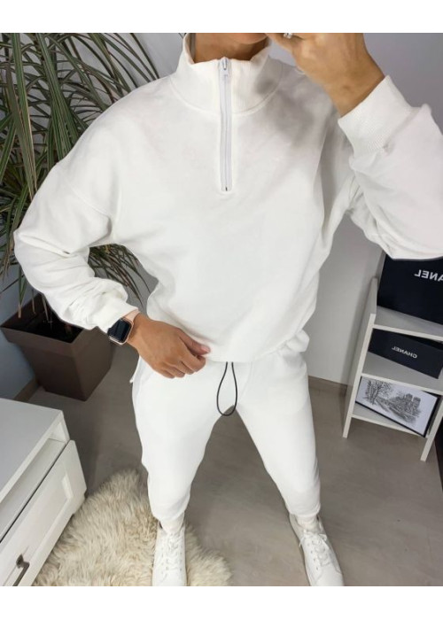 Спортивний костюм Спортивний костюм