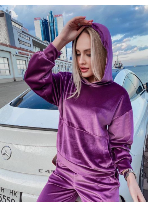 Спортивний костюм Спортивний костюм